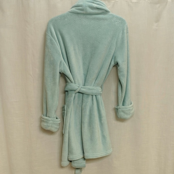 DONATED - Picture 2 of 4